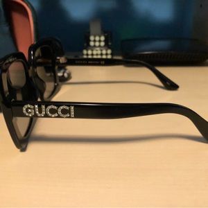 Gucci Sun Glasses